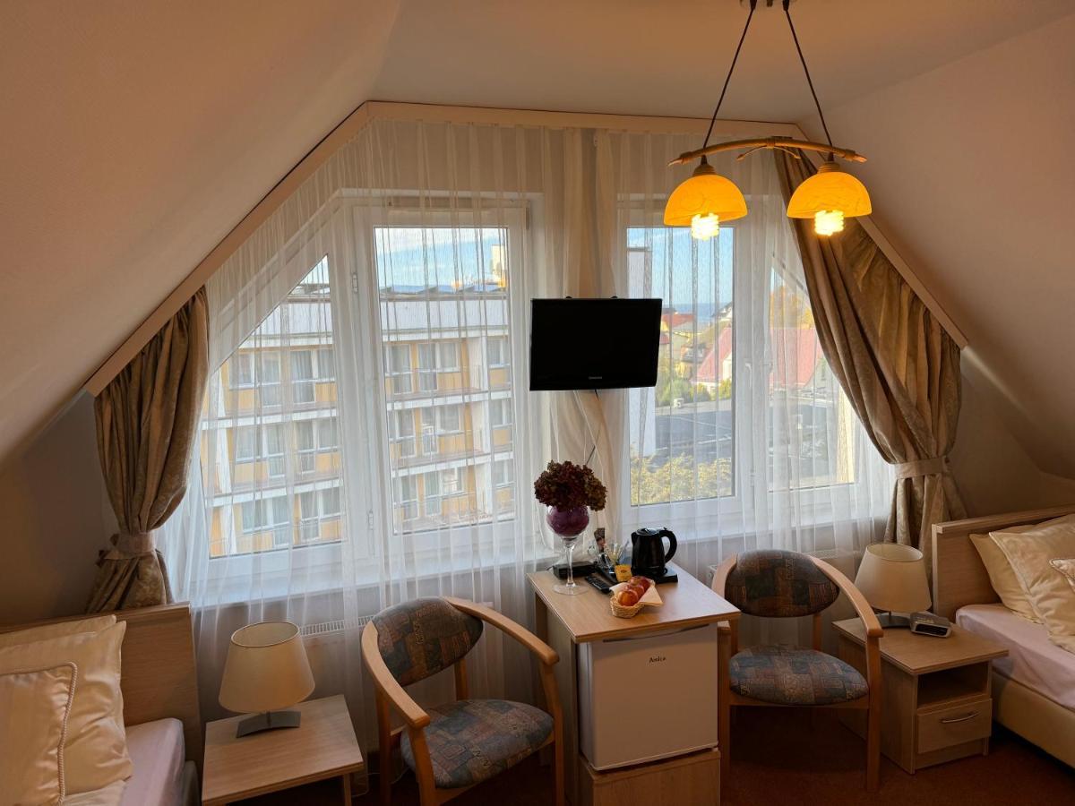 Politechnika Warszawska Osrodek Wypoczynkowy Hotel Sarbinowo Exterior foto