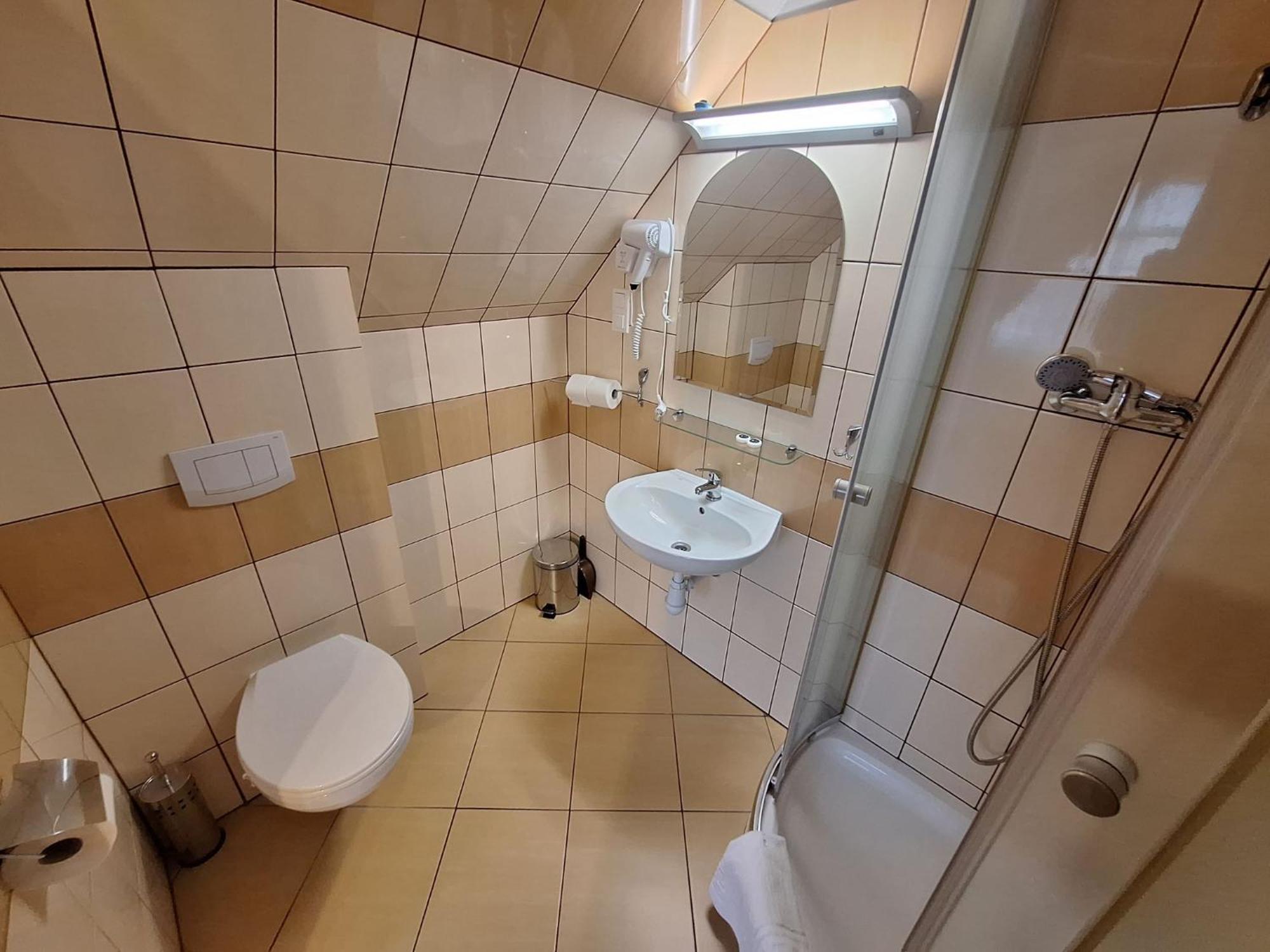 Politechnika Warszawska Osrodek Wypoczynkowy Hotel Sarbinowo Exterior foto